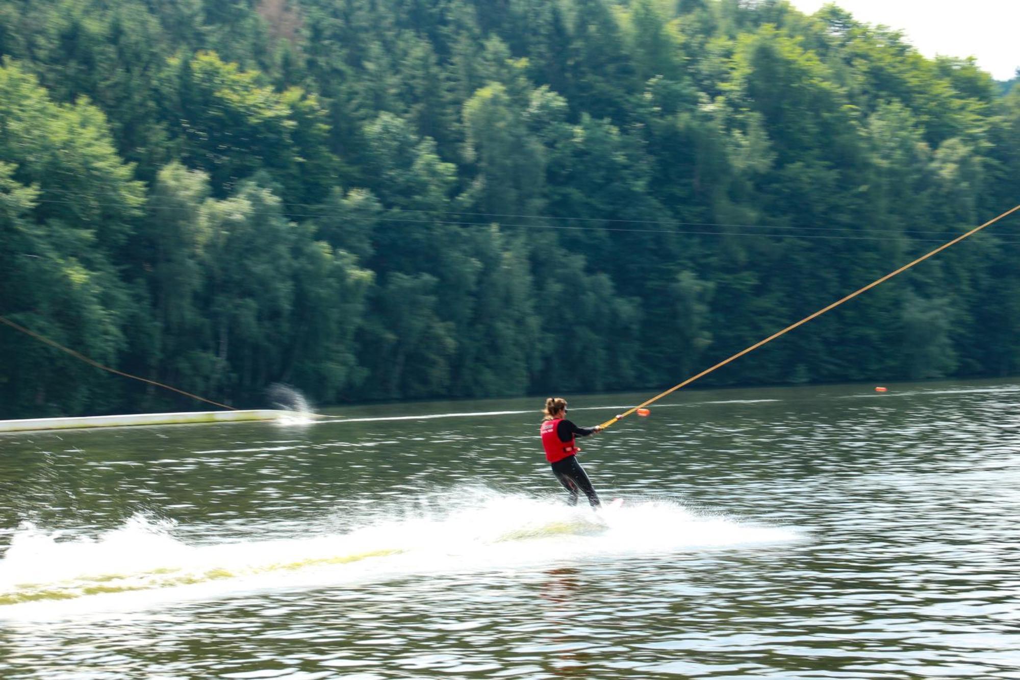 Fh "Baeren Ecke" Am See Im Hessischen Bergland Kirchheim  Kültér fotó
